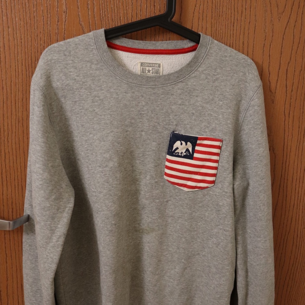 Converse Sweatshirt